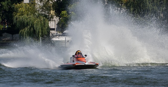 纳正式交手 纳正式交手